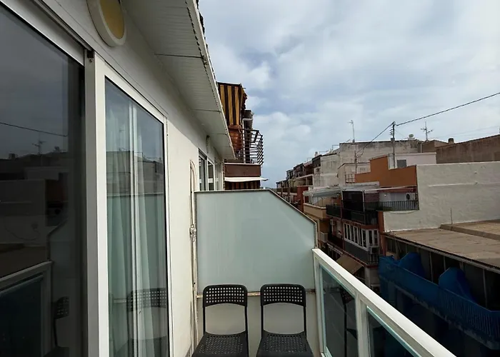 Hostal B And B Benidorm 3*