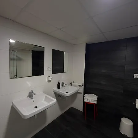 Hostal B And B Benidorm 3* بينايدورم