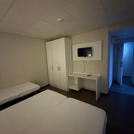 Pensjonat Hostal B And B Benidorm Benidorm