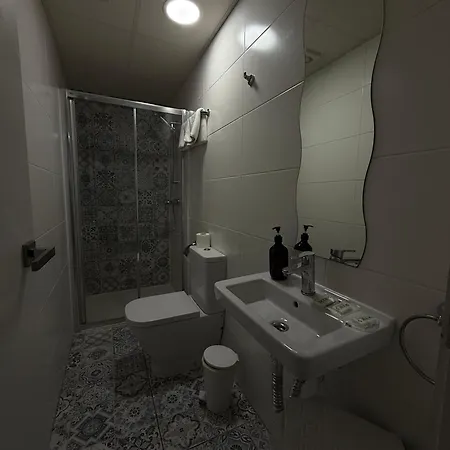 Pensjonat Hostal B And B Benidorm 3*